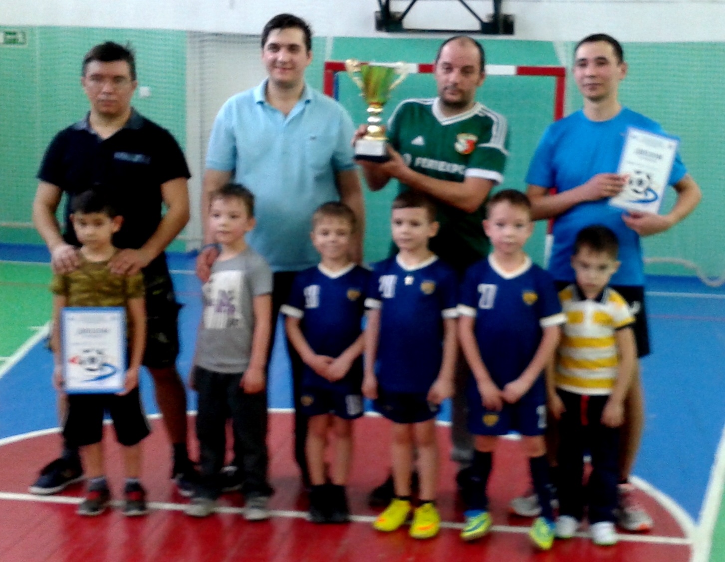 Городской турнир по мини-футболу «Отцы и дети»